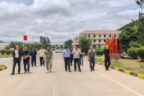 1748306038697912.jpg 1.jpg